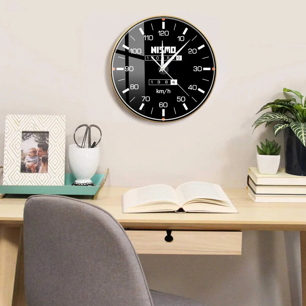 Racing Car Speedometer Decorative Wall Clock For Man Cave Garage Decor Retro Motorsports Guage Design Driving Artwork Wall Watch