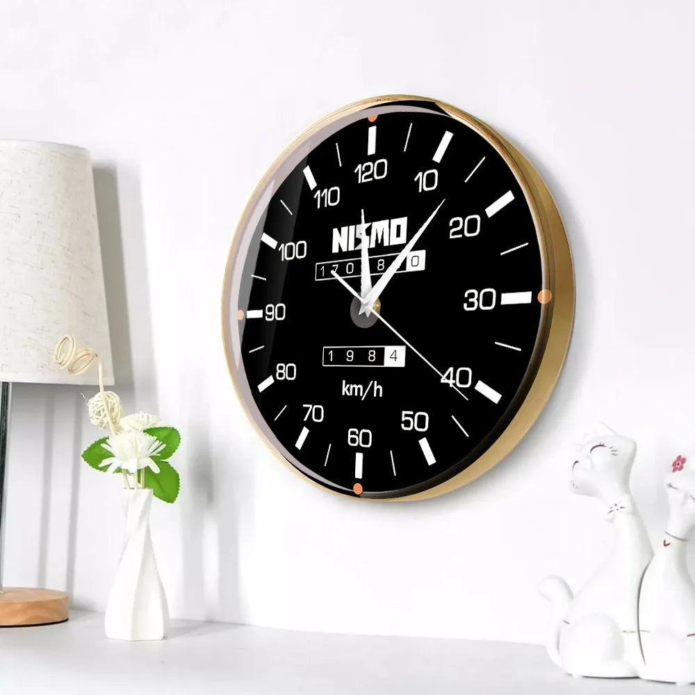 Racing Car Speedometer Decorative Wall Clock For Man Cave Garage Decor Retro Motorsports Guage Design Driving Artwork Wall Watch
