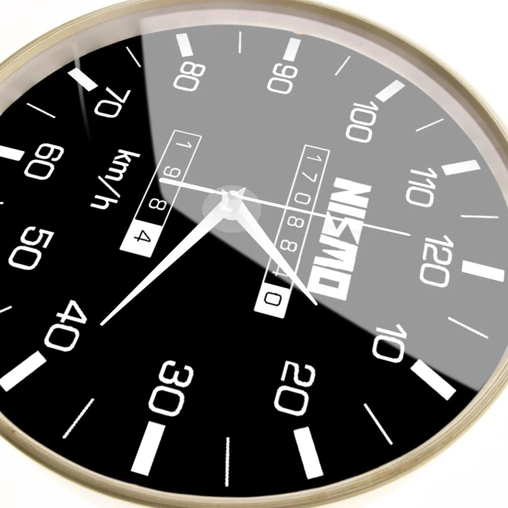 Racing Car Speedometer Decorative Wall Clock For Man Cave Garage Decor Retro Motorsports Guage Design Driving Artwork Wall Watch